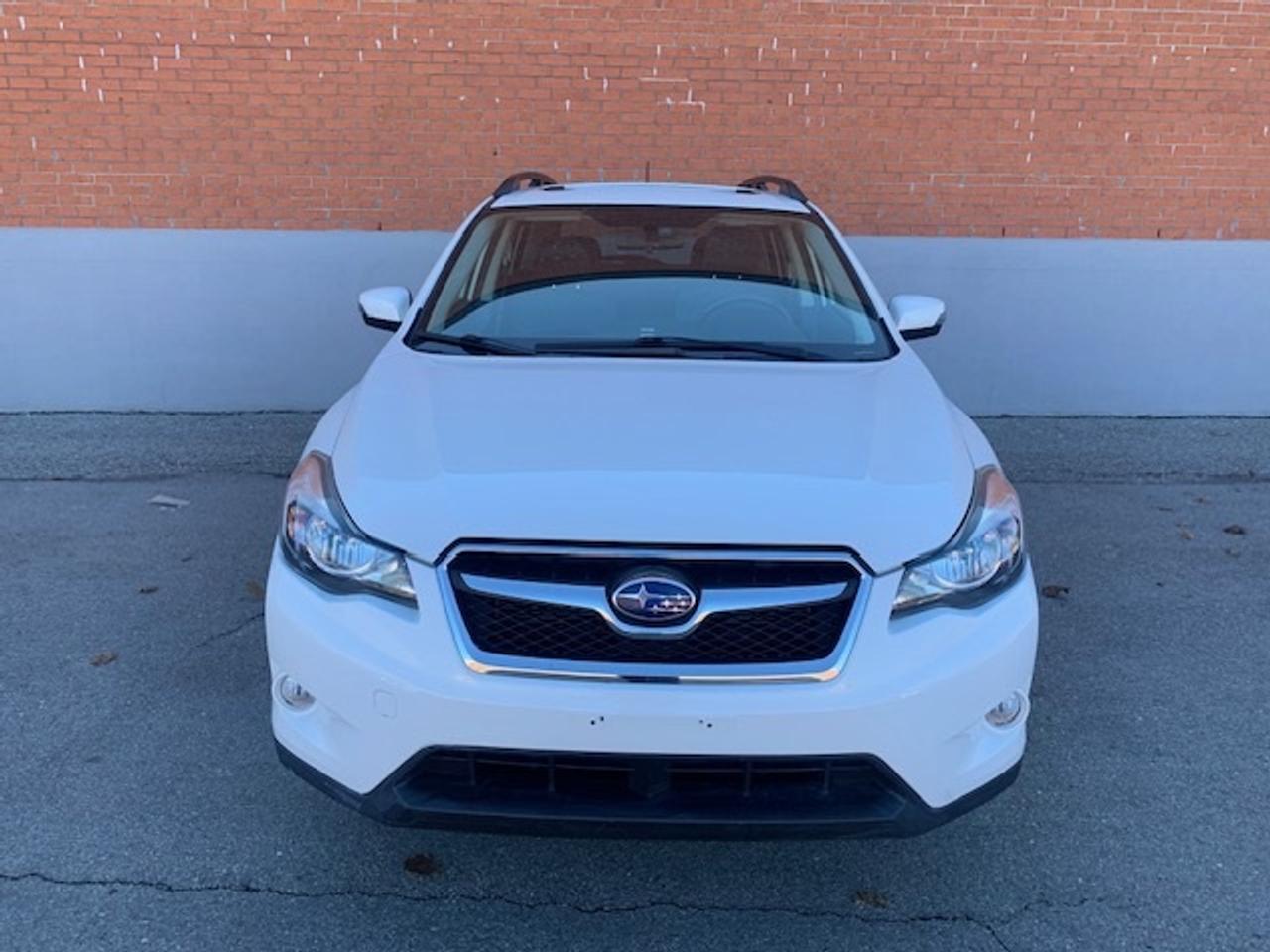 2015 Subaru XV Crosstrek 2.0i AWD LIMITED Photo