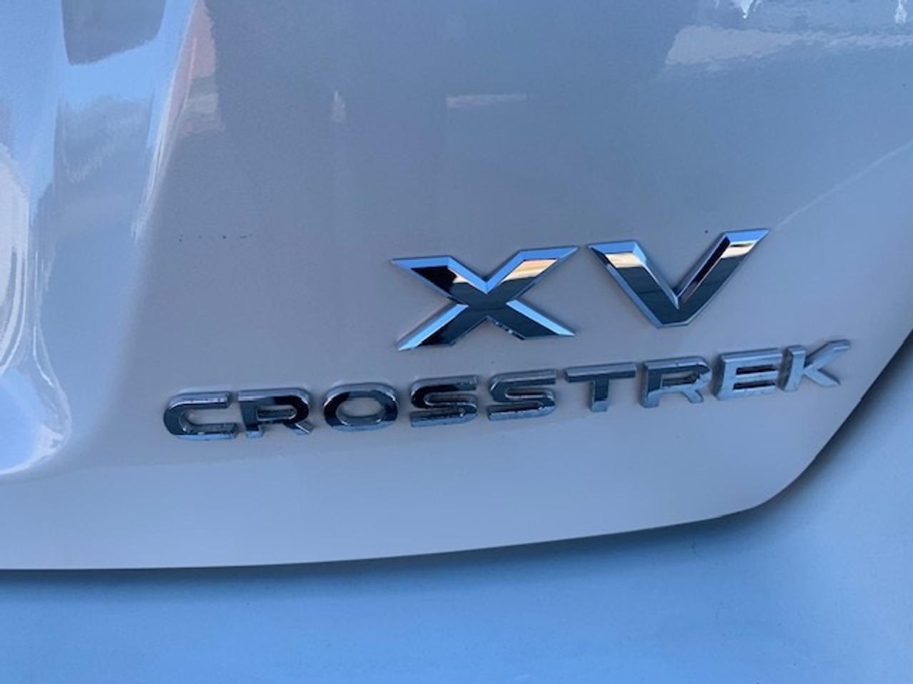 2015 Subaru XV Crosstrek 2.0i AWD LIMITED Photo