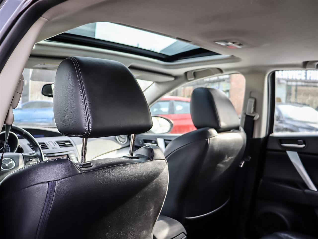 2013 Mazda MAZDA3  Photo