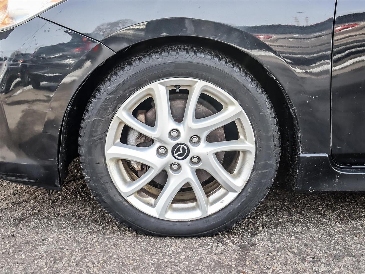 2013 Mazda MAZDA3  Photo