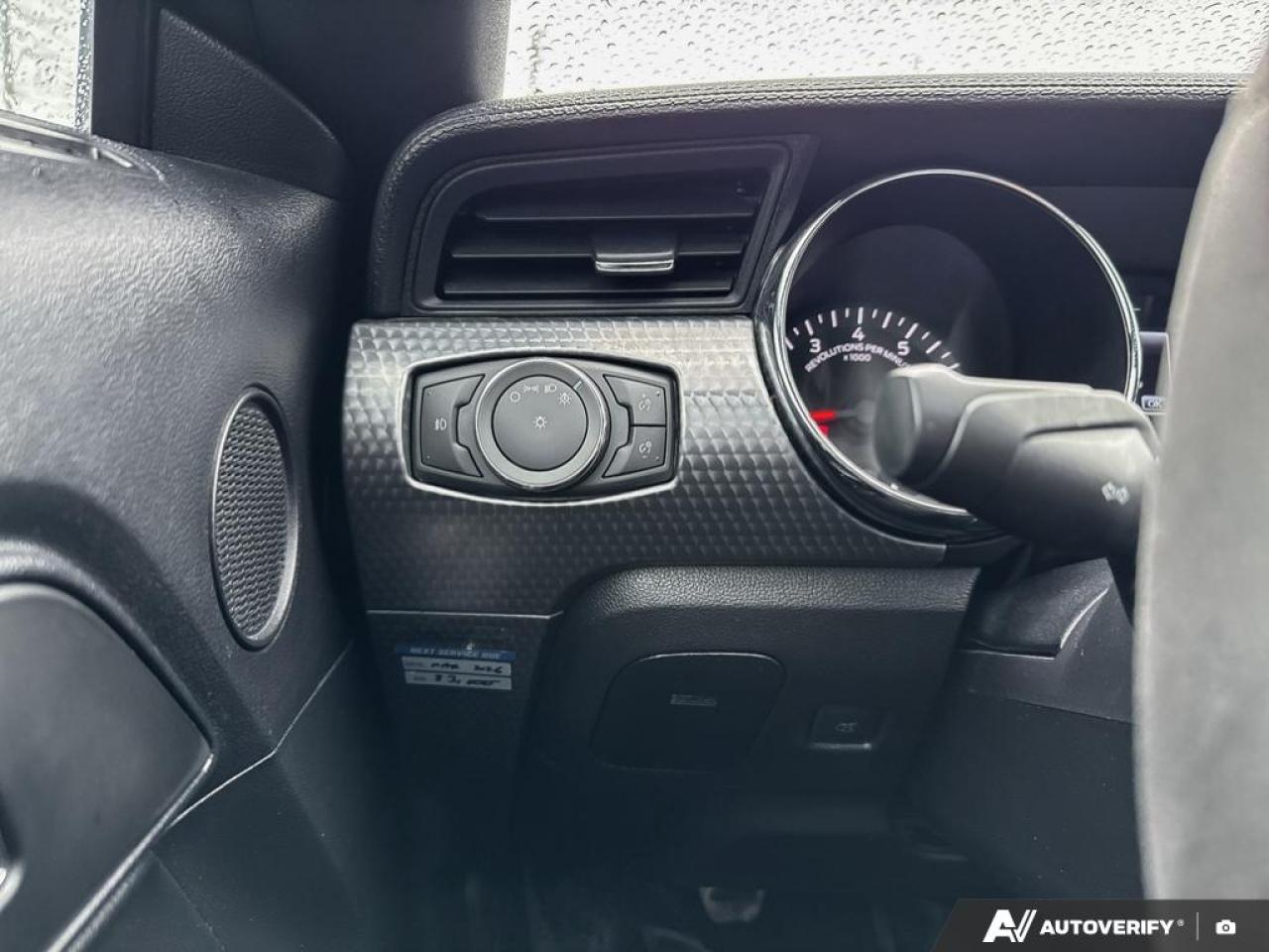 2017 Ford Mustang GT PREMIUM / PERFORMANCE PKG  / NAV / LEATHER / Photo