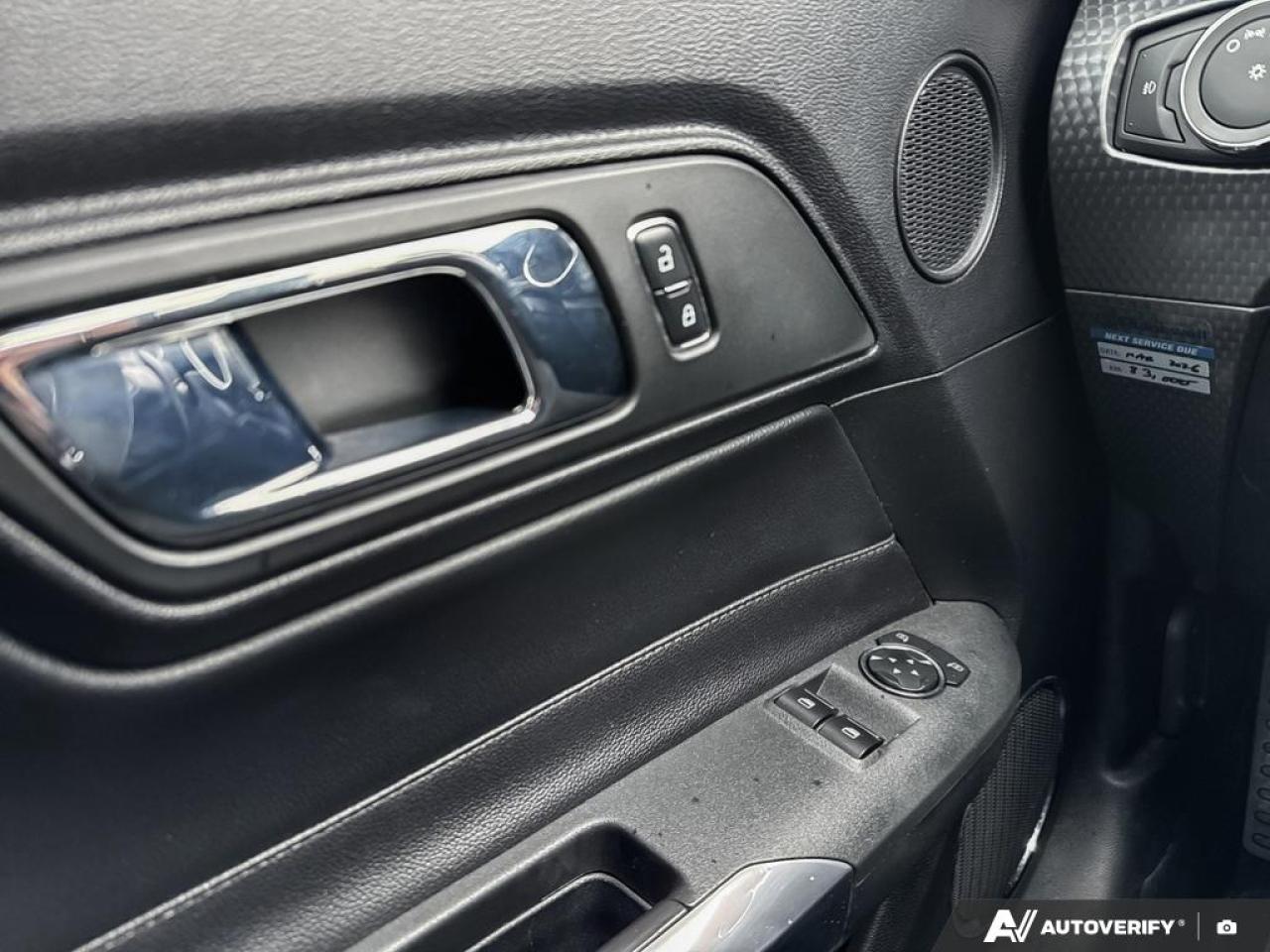 2017 Ford Mustang GT PREMIUM / PERFORMANCE PKG  / NAV / LEATHER / Photo