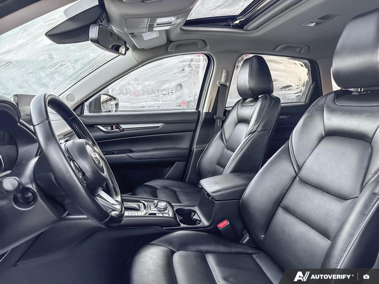 2024 Mazda CX-5 GS / LEATHER / ROOF / HTD SEATS / AWD / BLUETOOTH Photo