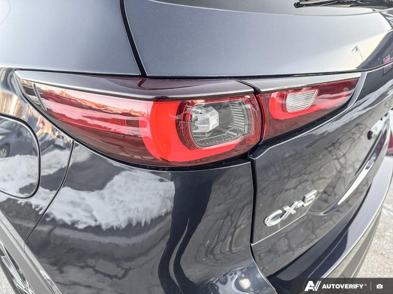 2024 Mazda CX-5 GS / LEATHER / ROOF / HTD SEATS / AWD / BLUETOOTH Photo