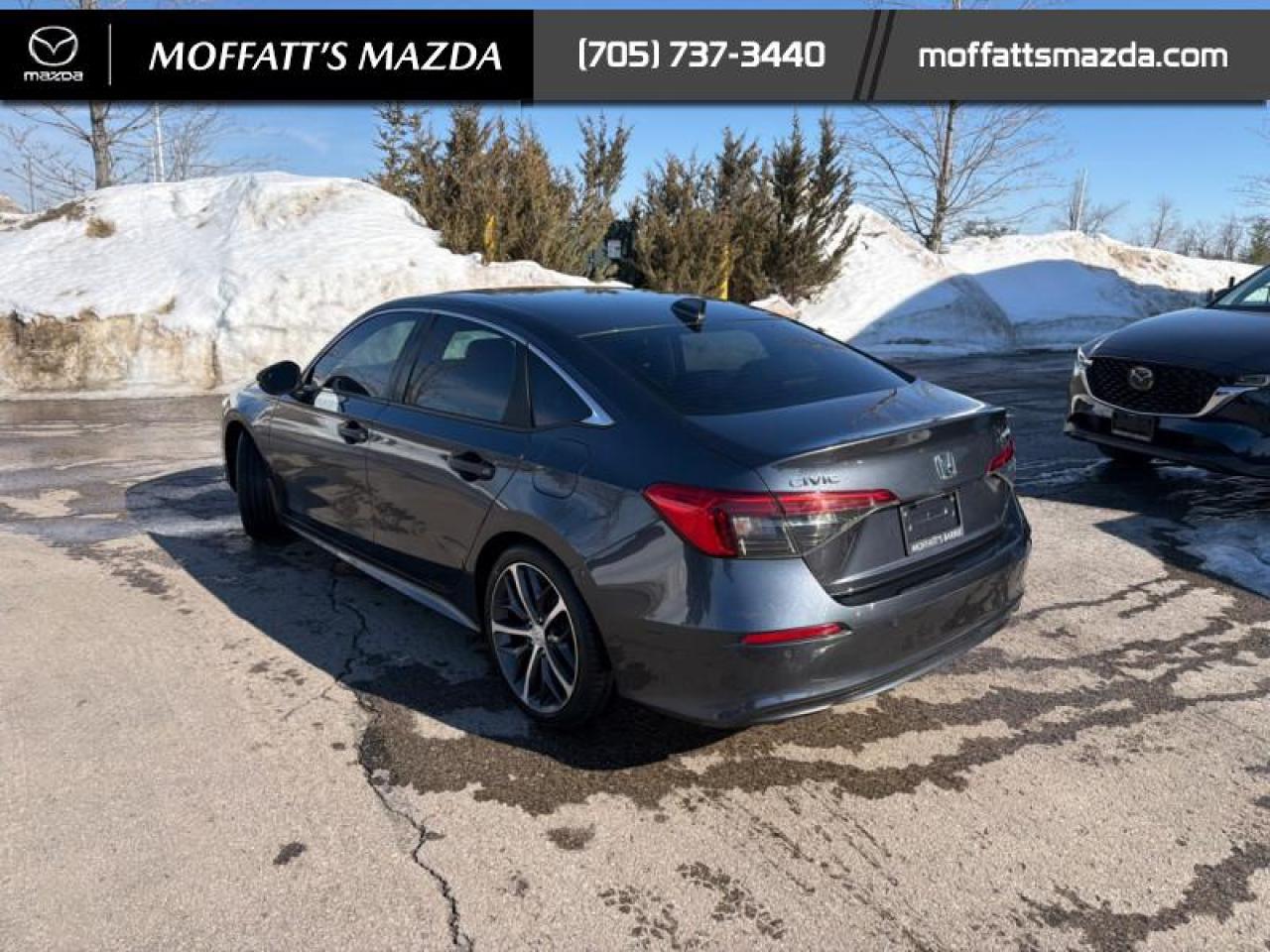 2023 Honda Civic Sedan Touring Photo