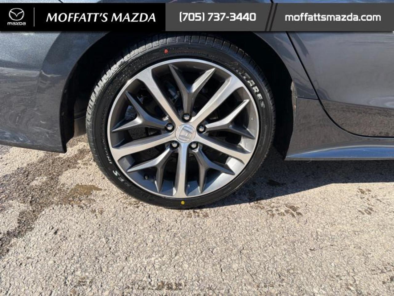 2023 Honda Civic Sedan Touring Photo