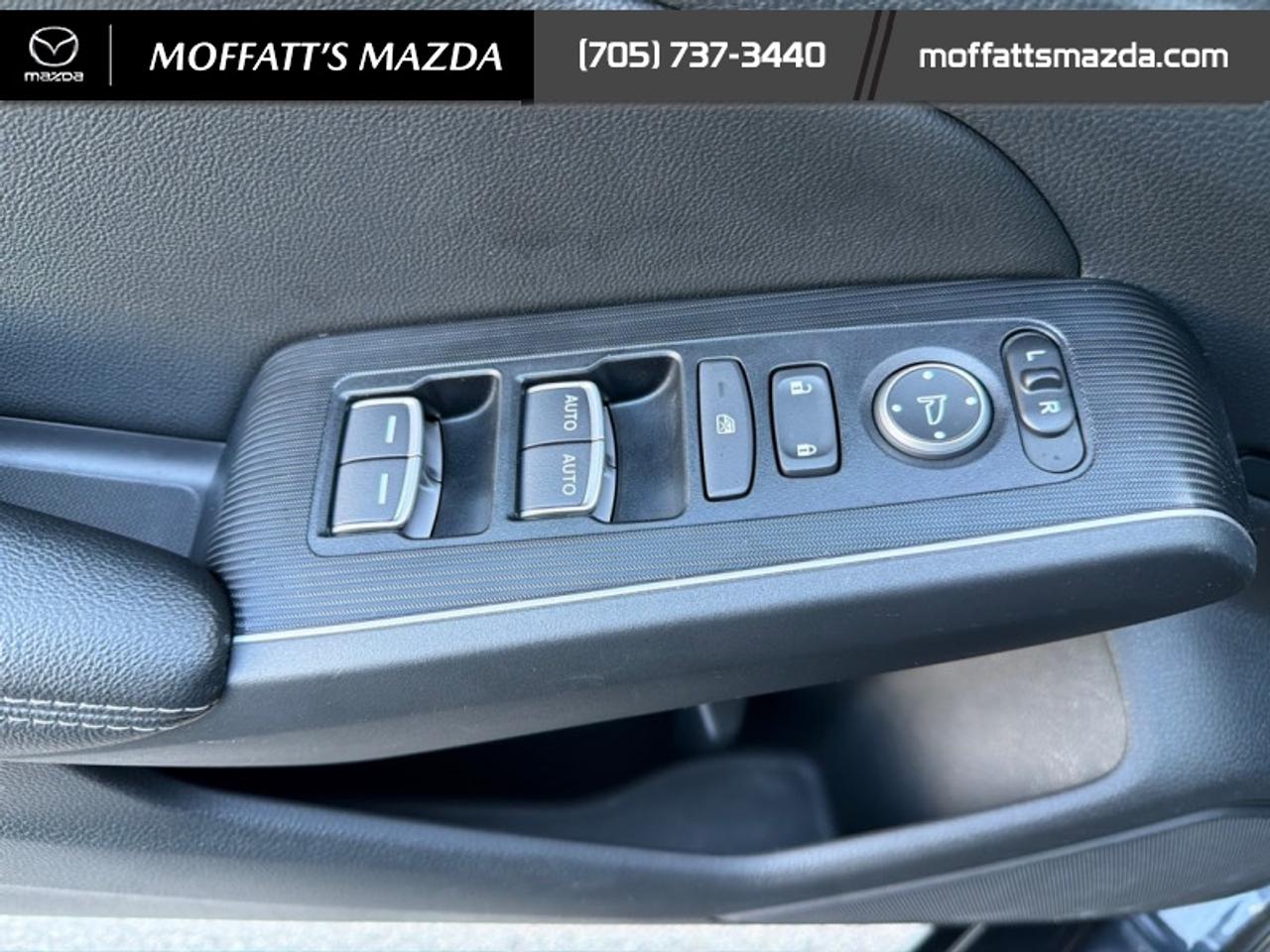 2023 Honda Civic Sedan Touring Photo