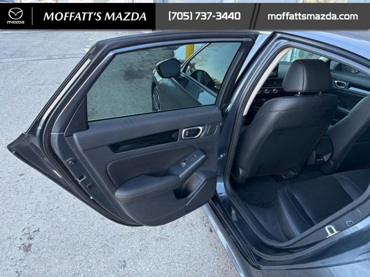2023 Honda Civic Sedan Touring Photo