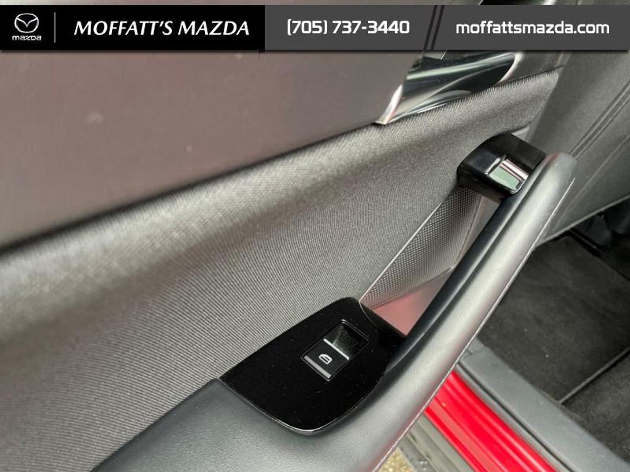 2024 Mazda CX-30 GS Photo