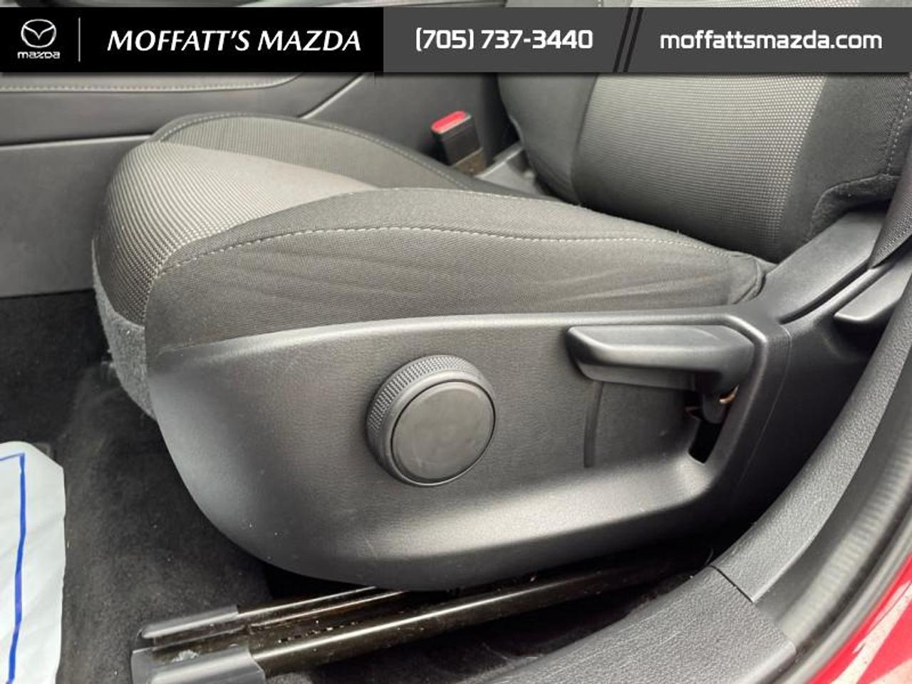 2024 Mazda CX-30 GS Photo