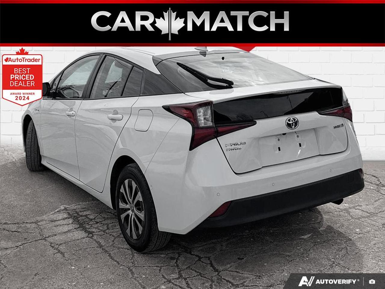 2019 Toyota Prius TECHNOLOGY / AWD / NO ACCIDENTS / NAV / HTD SEATS Photo2