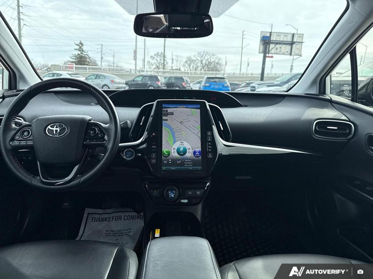 2019 Toyota Prius TECHNOLOGY / AWD / NO ACCIDENTS / NAV / HTD SEATS Photo