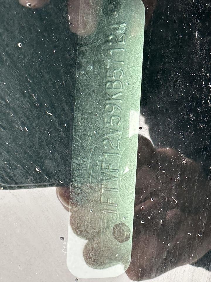 2009 Ford F-150 XL, LOW KMS, ONLY 87KMS, LONG BOX, SHORT CAB, CERT Photo