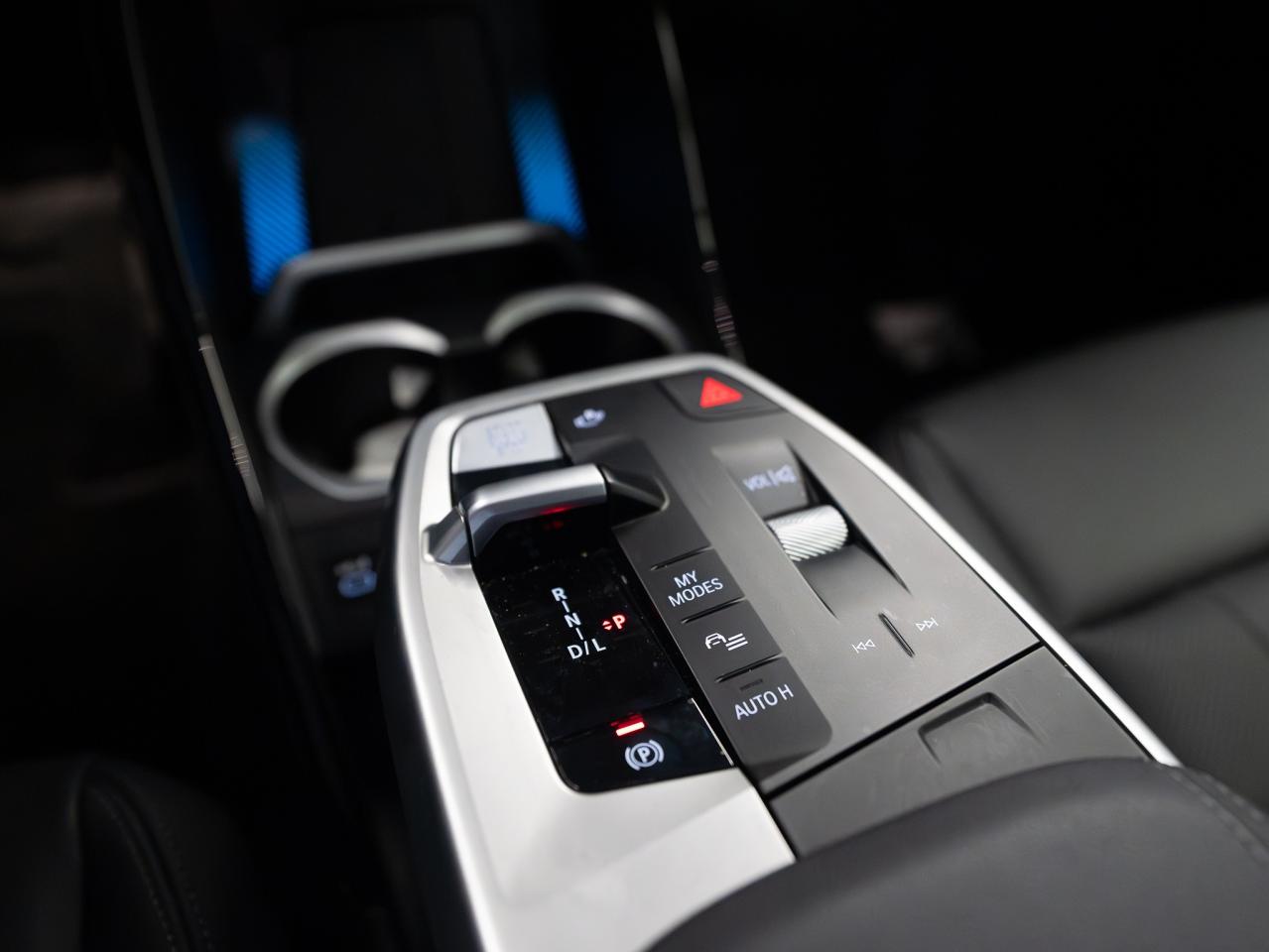 2023 BMW X1 xDrive28i|CLEAN CARFAX| NO ACCIDENTS| Photo