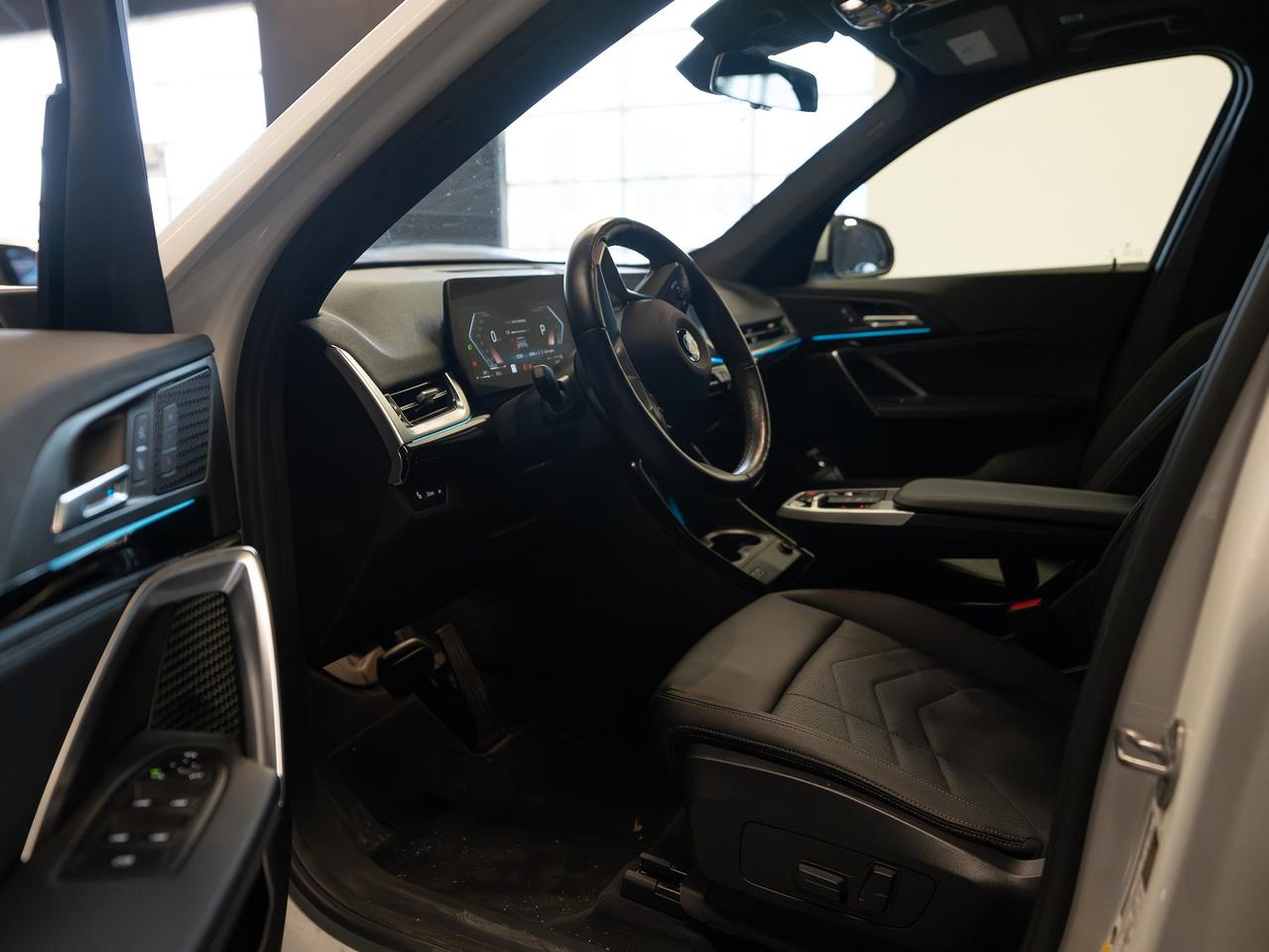 2023 BMW X1 xDrive28i|CLEAN CARFAX| NO ACCIDENTS| Photo