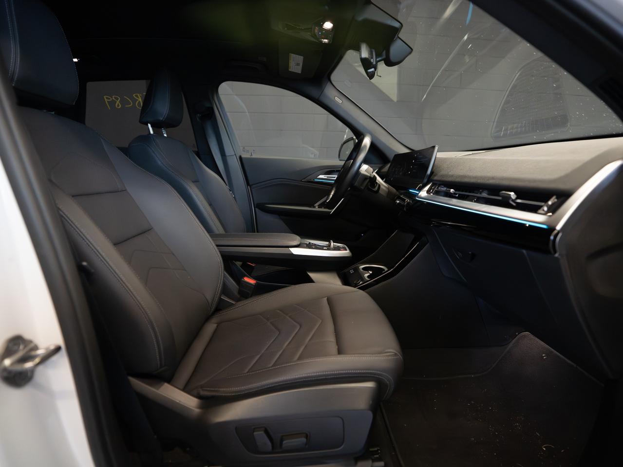 2023 BMW X1 xDrive28i|CLEAN CARFAX| NO ACCIDENTS| Photo