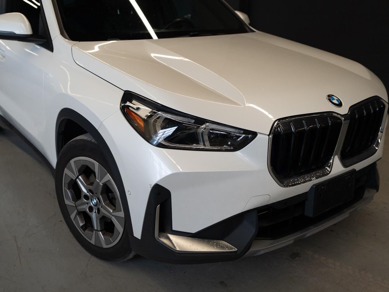 2023 BMW X1 xDrive28i|CLEAN CARFAX| NO ACCIDENTS| Photo