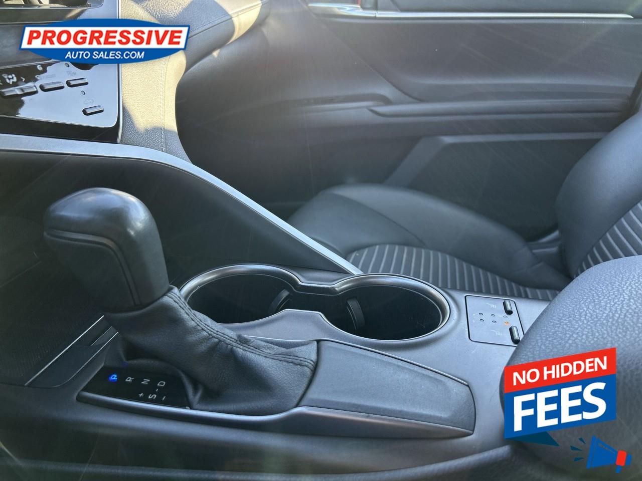 2023 Toyota Camry SE Photo