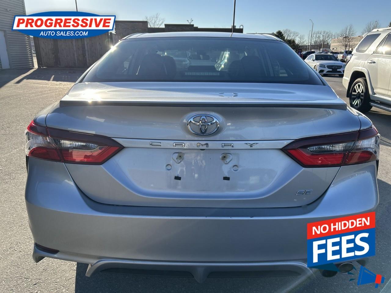 2023 Toyota Camry SE Photo