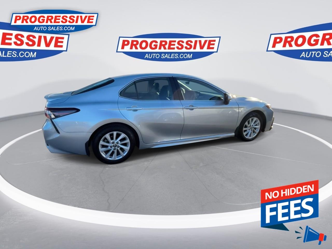 2023 Toyota Camry SE Photo