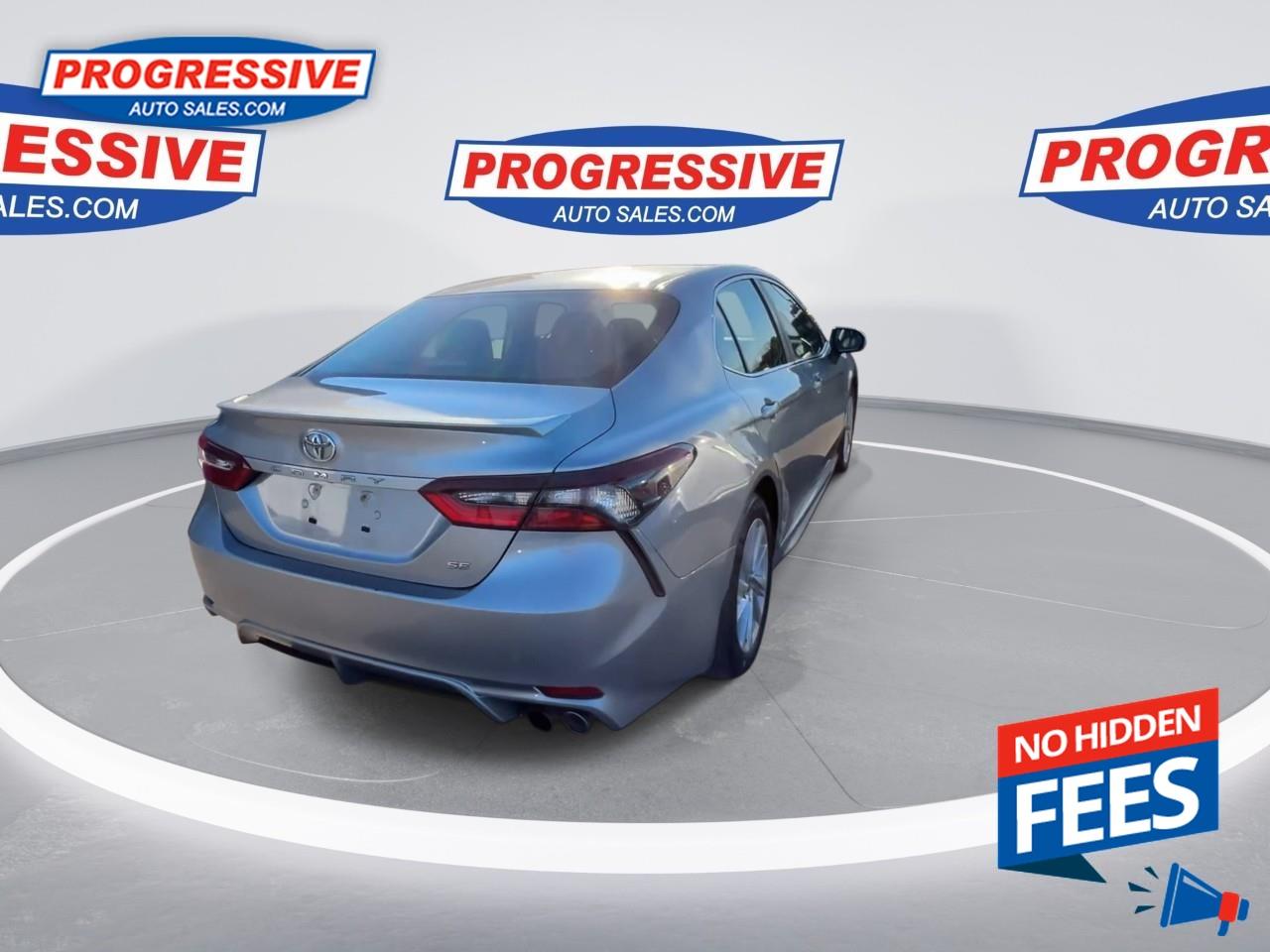 2023 Toyota Camry SE Photo