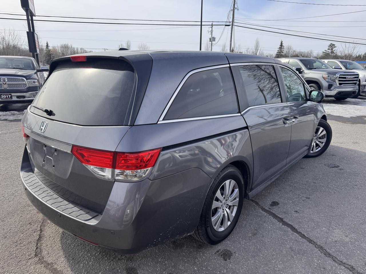 2014 Honda Odyssey EX-L w/Navi Photo4