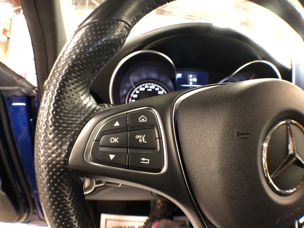 2018 Mercedes-Benz C-Class C 300 AMG PKG 4MATIC LEATHER PAN/ROOF NAVI CAMERA Photo