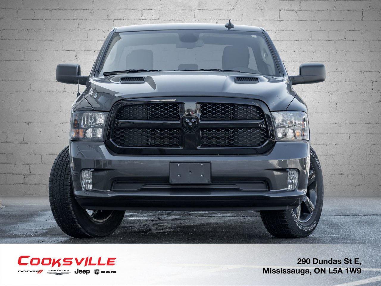 2023 RAM RAM 1500 Classic Crew Cab 4x4 (DS) ST (140.5 WB 5'7 Box) SWB Photo