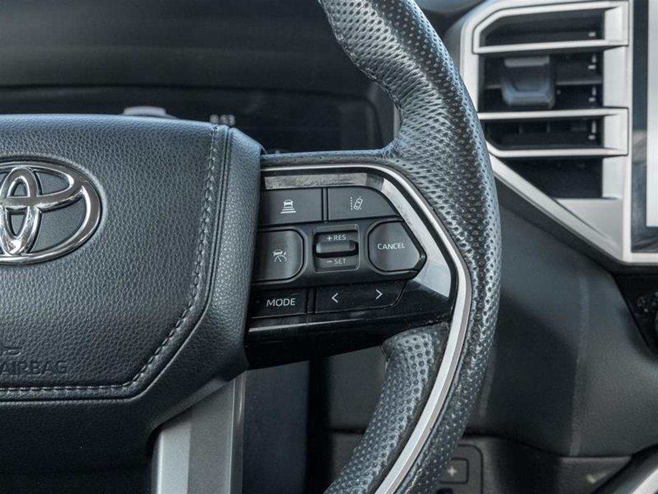 2024 Toyota Tundra 4X4 Tundra CrewMax Limited Vented Front Seats| Navi| Backup Camera| Pano Sunroof| Limited Photo