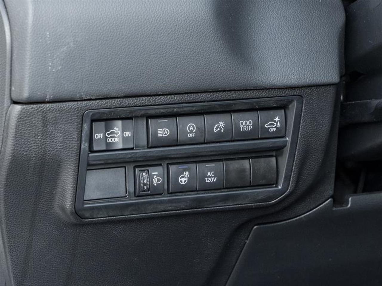 2024 Toyota Tundra 4X4 Tundra CrewMax Limited Vented Front Seats| Navi| Backup Camera| Pano Sunroof| Limited Photo