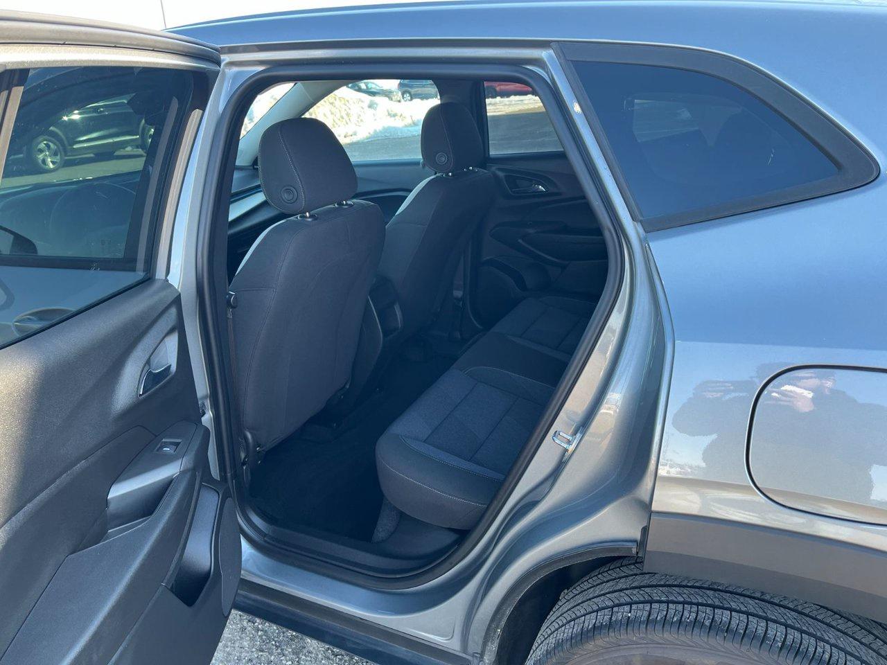 2024 Chevrolet Trax Fwd 4dr Ls Photo