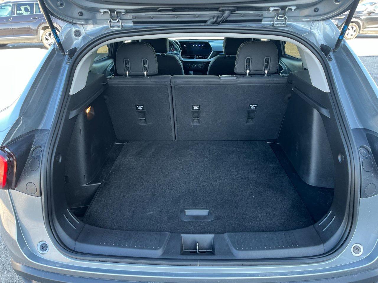 2024 Chevrolet Trax Fwd 4dr Ls Photo