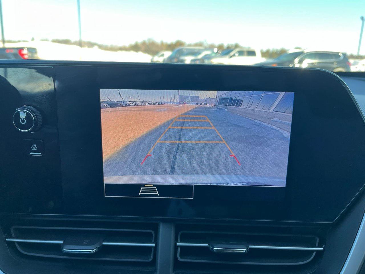 2024 Chevrolet Trax Fwd 4dr Ls Photo