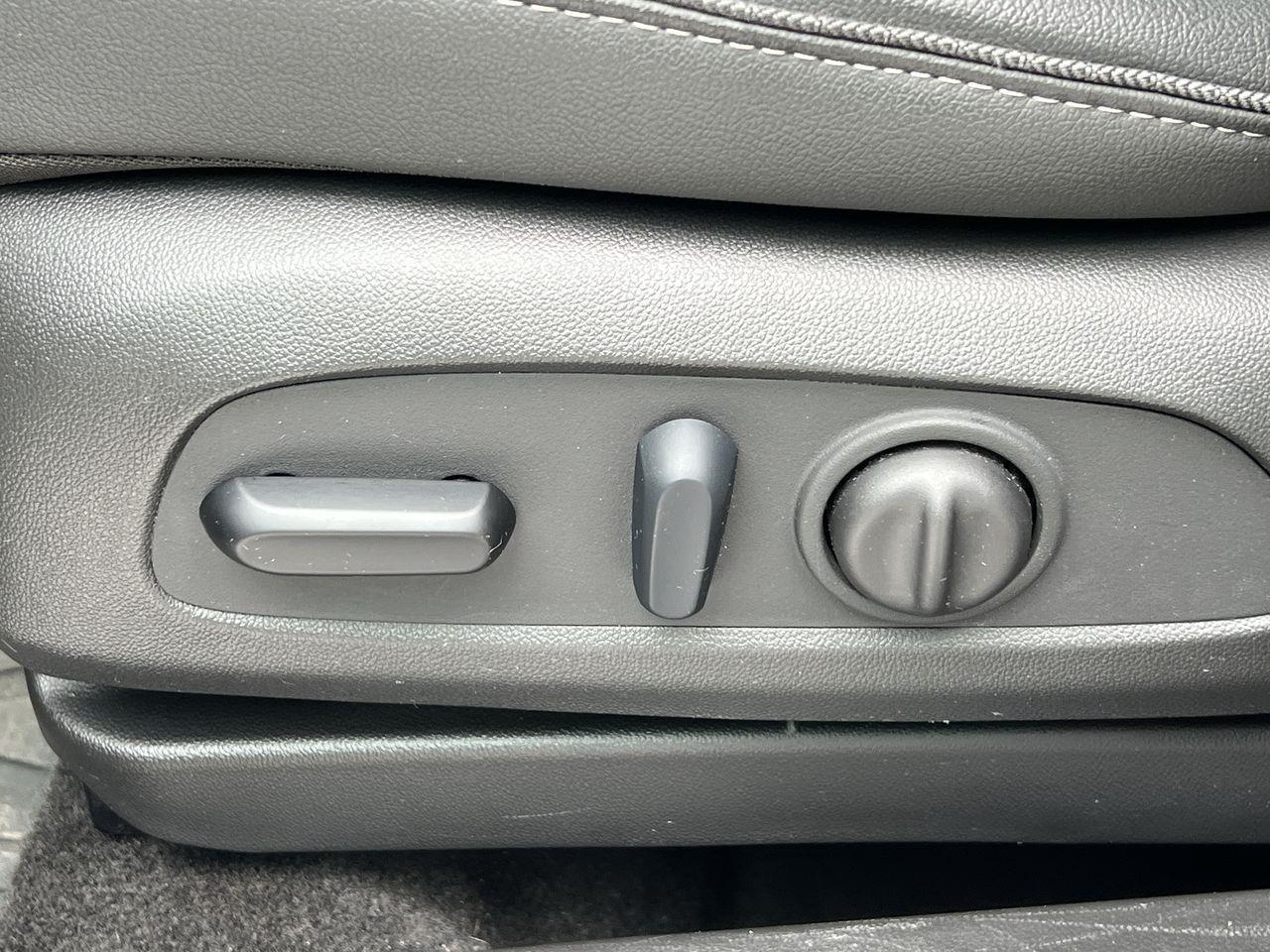 2023 Buick Encore GX Preferred AWD, SIRIUX SM, HEATED SEATS, CRUISE CONTROL, BACK UP CAM!! Photo