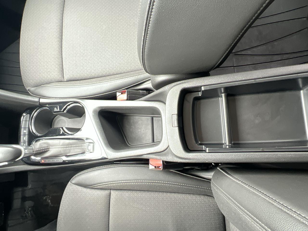 2023 Buick Encore GX Preferred AWD, SIRIUX SM, HEATED SEATS, CRUISE CONTROL, BACK UP CAM!! Photo