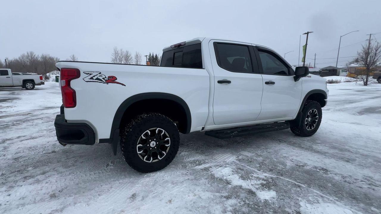 2023 Chevrolet Silverado 1500 ZR2 4X4, MOONROOF, HEATED LEATHER SEATS, RUNNING BOARDS, BACK UP CAM, SIRIUS XM!! Photo