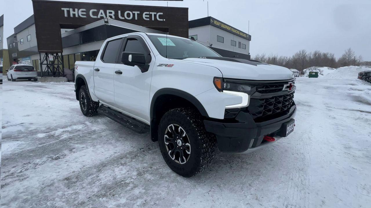 2023 Chevrolet Silverado 1500 ZR2 4X4, MOONROOF, HEATED LEATHER SEATS, RUNNING BOARDS, BACK UP CAM, SIRIUS XM!! Photo