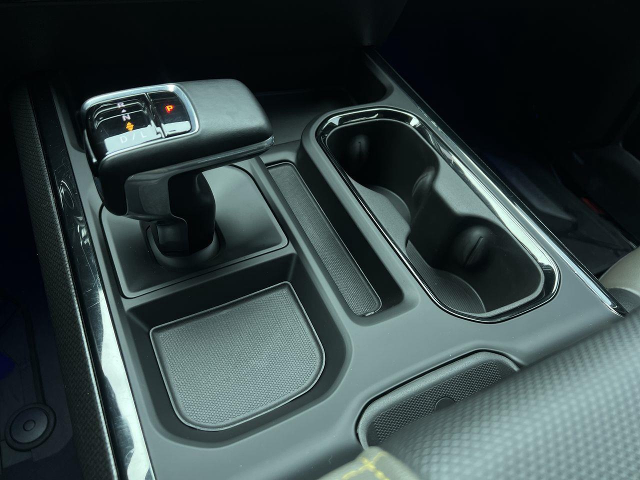 2023 Chevrolet Silverado 1500 ZR2 4X4, MOONROOF, HEATED LEATHER SEATS, RUNNING BOARDS, BACK UP CAM, SIRIUS XM!! Photo