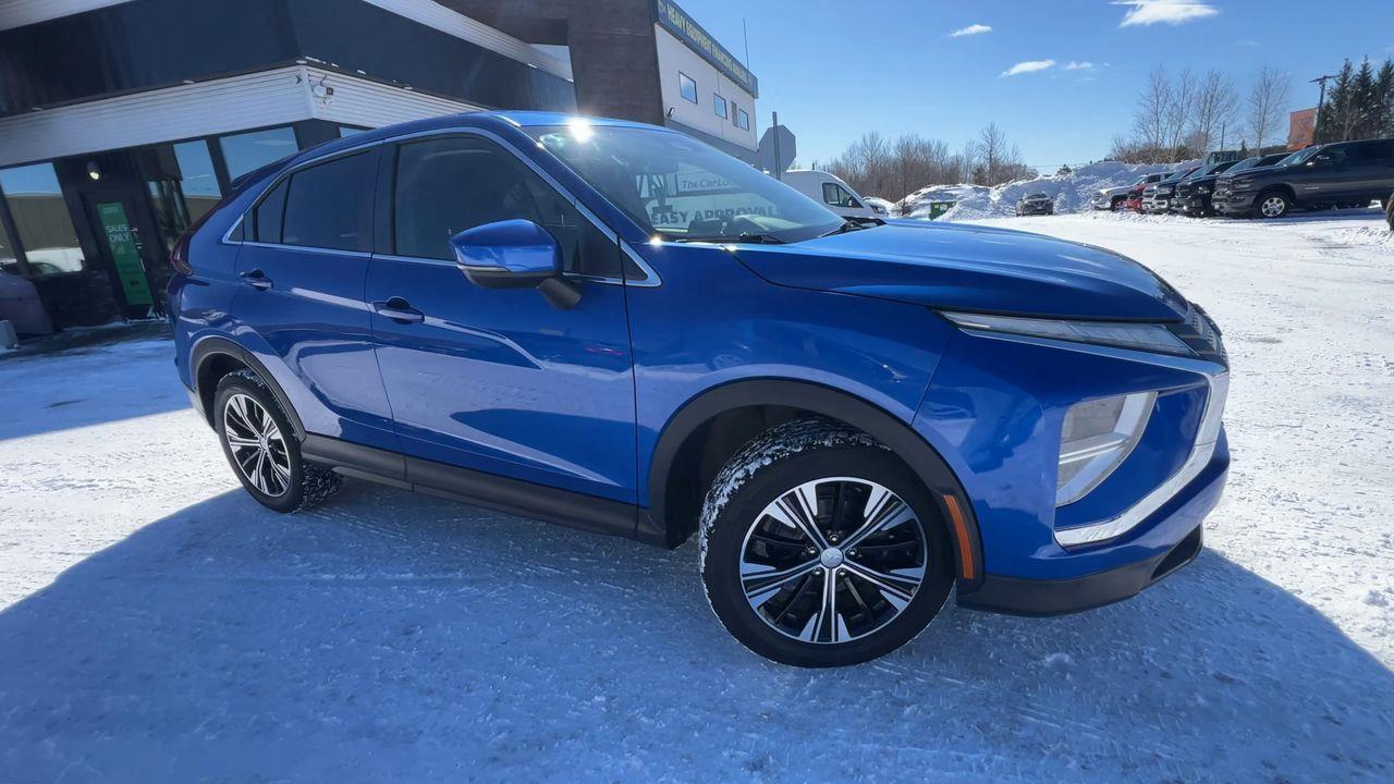 2022 Mitsubishi Eclipse Cross ES PREVIOUS DAILY RENTAL, 4X4, HEATED SEATS, CRUISE CONTROL, BACK UP CAM, SIRIUS XM!! Photo