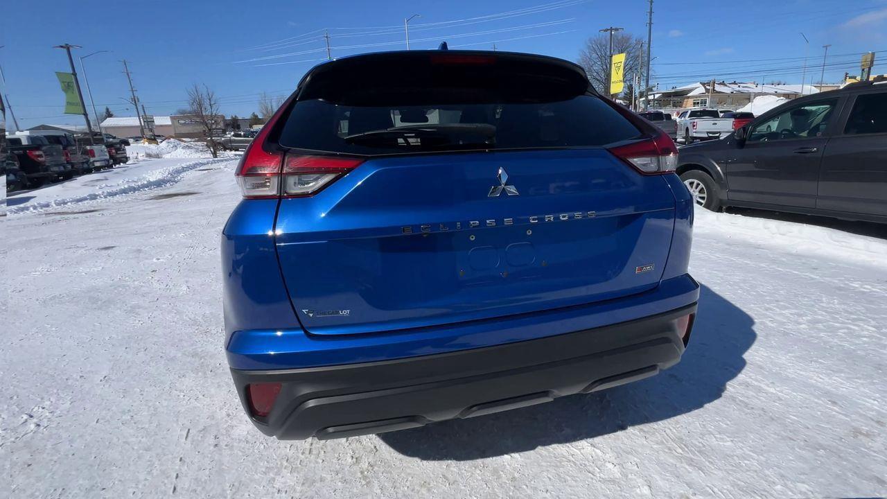 2022 Mitsubishi Eclipse Cross ES PREVIOUS DAILY RENTAL, 4X4, HEATED SEATS, CRUISE CONTROL, BACK UP CAM, SIRIUS XM!! Photo