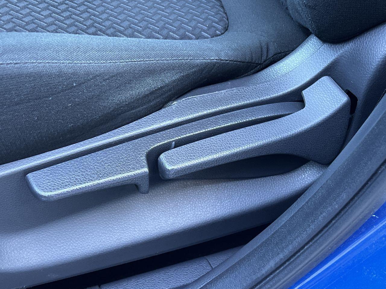 2022 Mitsubishi Eclipse Cross ES PREVIOUS DAILY RENTAL, 4X4, HEATED SEATS, CRUISE CONTROL, BACK UP CAM, SIRIUS XM!! Photo