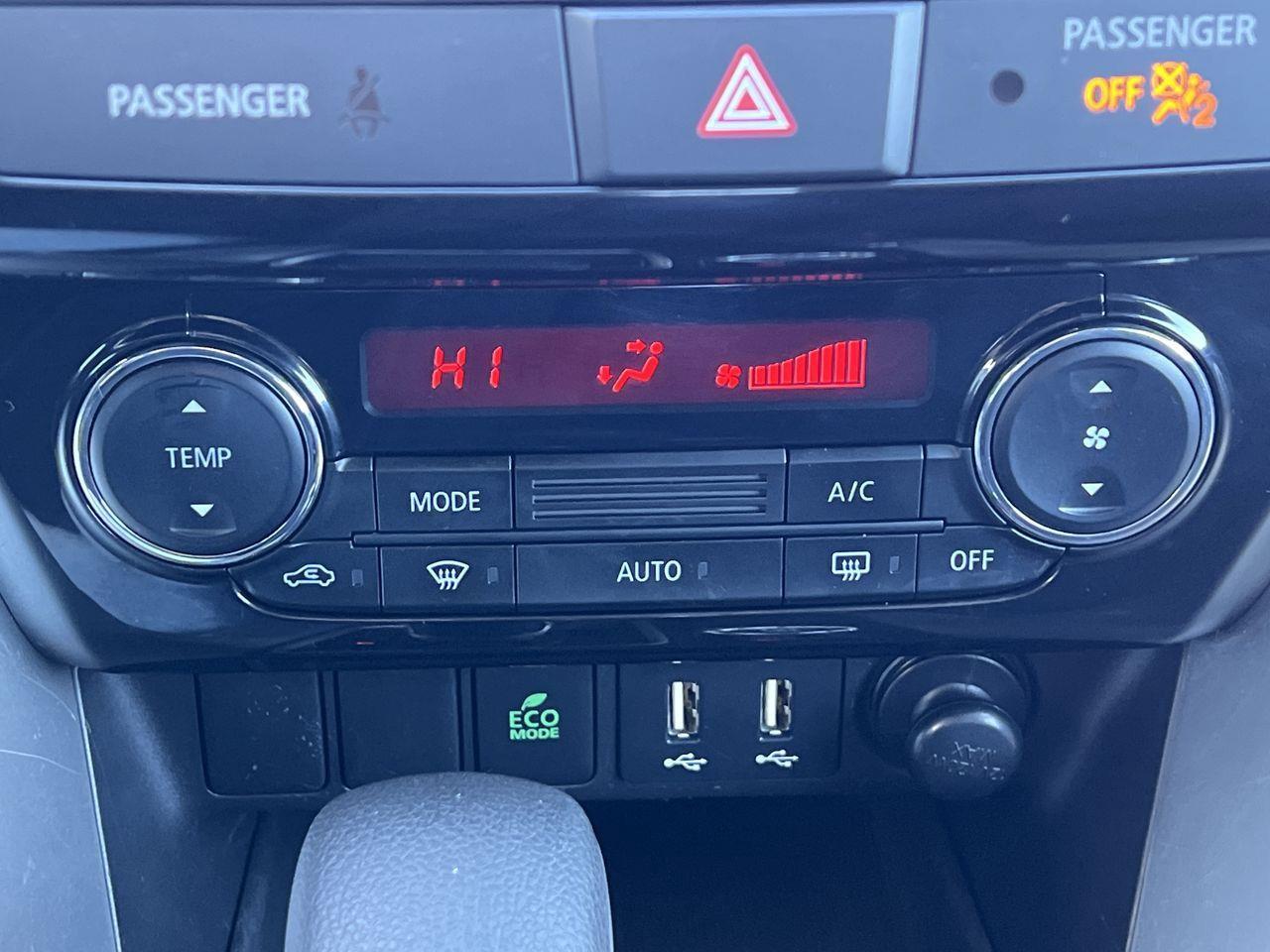 2022 Mitsubishi Eclipse Cross ES PREVIOUS DAILY RENTAL, 4X4, HEATED SEATS, CRUISE CONTROL, BACK UP CAM, SIRIUS XM!! Photo