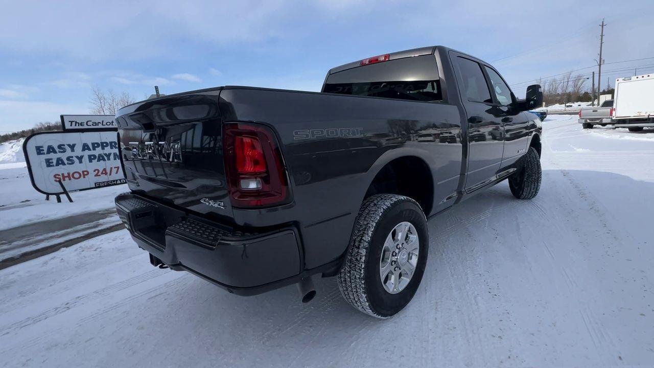 2025 RAM 2500 Big Horn 4X4, SIRIUS XM, POWER FOLDING MIRRORS, BACK UP CAM, NAV, CRUISE CONTROL!! Photo