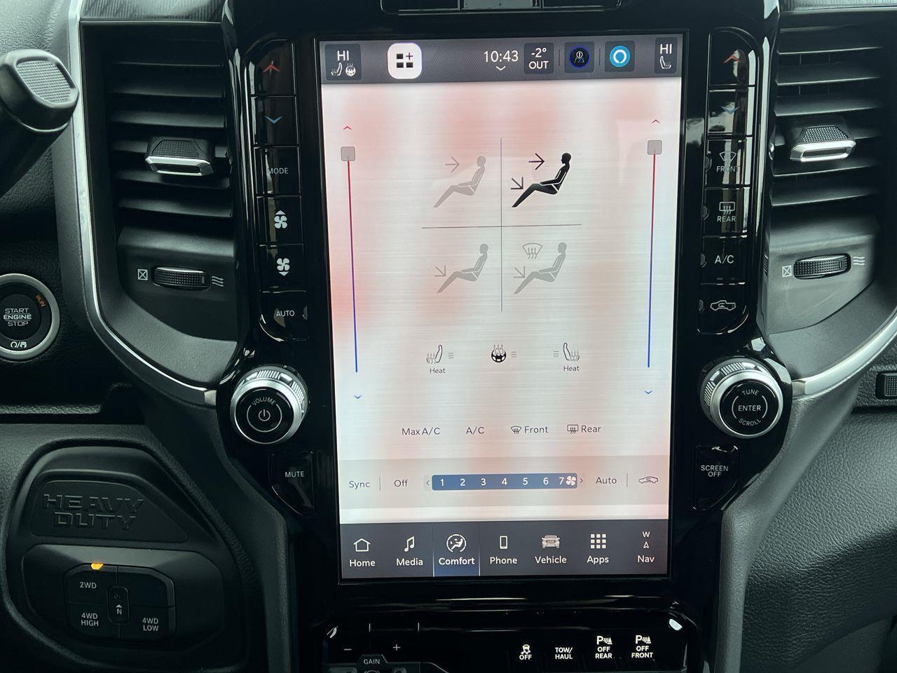 2025 RAM 2500 Big Horn 4X4, SIRIUS XM, POWER FOLDING MIRRORS, BACK UP CAM, NAV, CRUISE CONTROL!! Photo