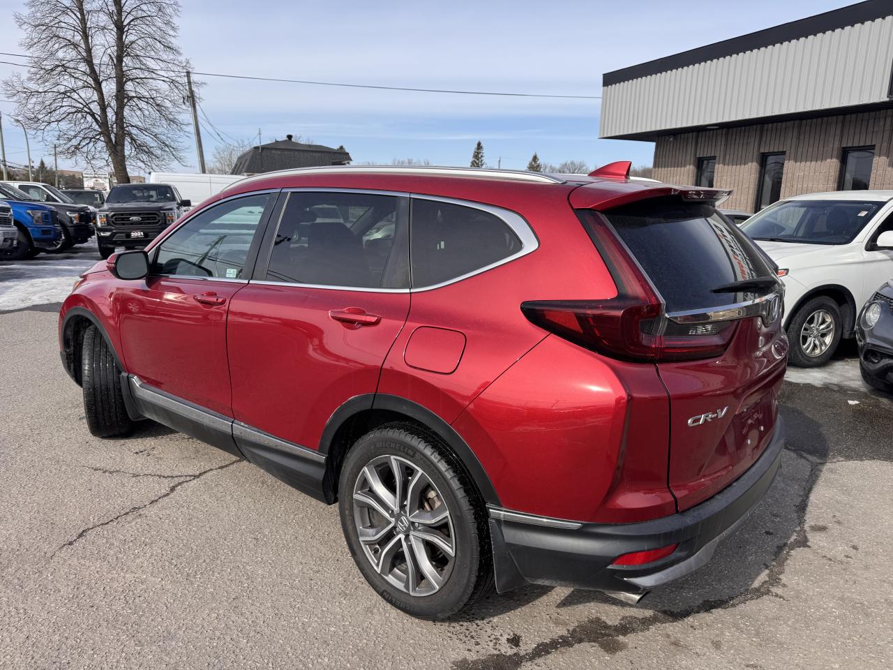 2021 Honda CR-V Touring Photo2