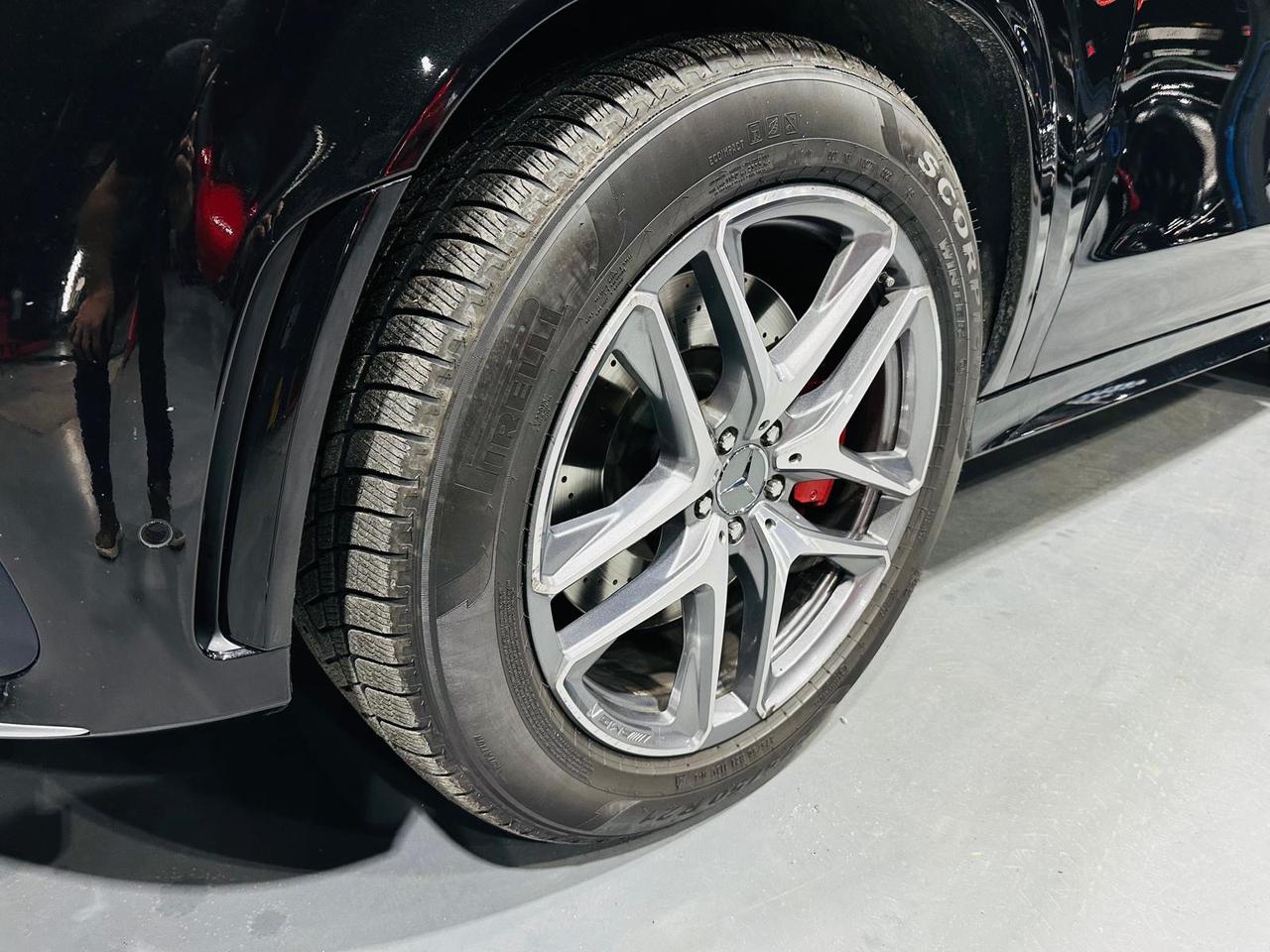 2022 Mercedes-Benz GLE AMG GLE 53 4MATIC+ SUV Photo