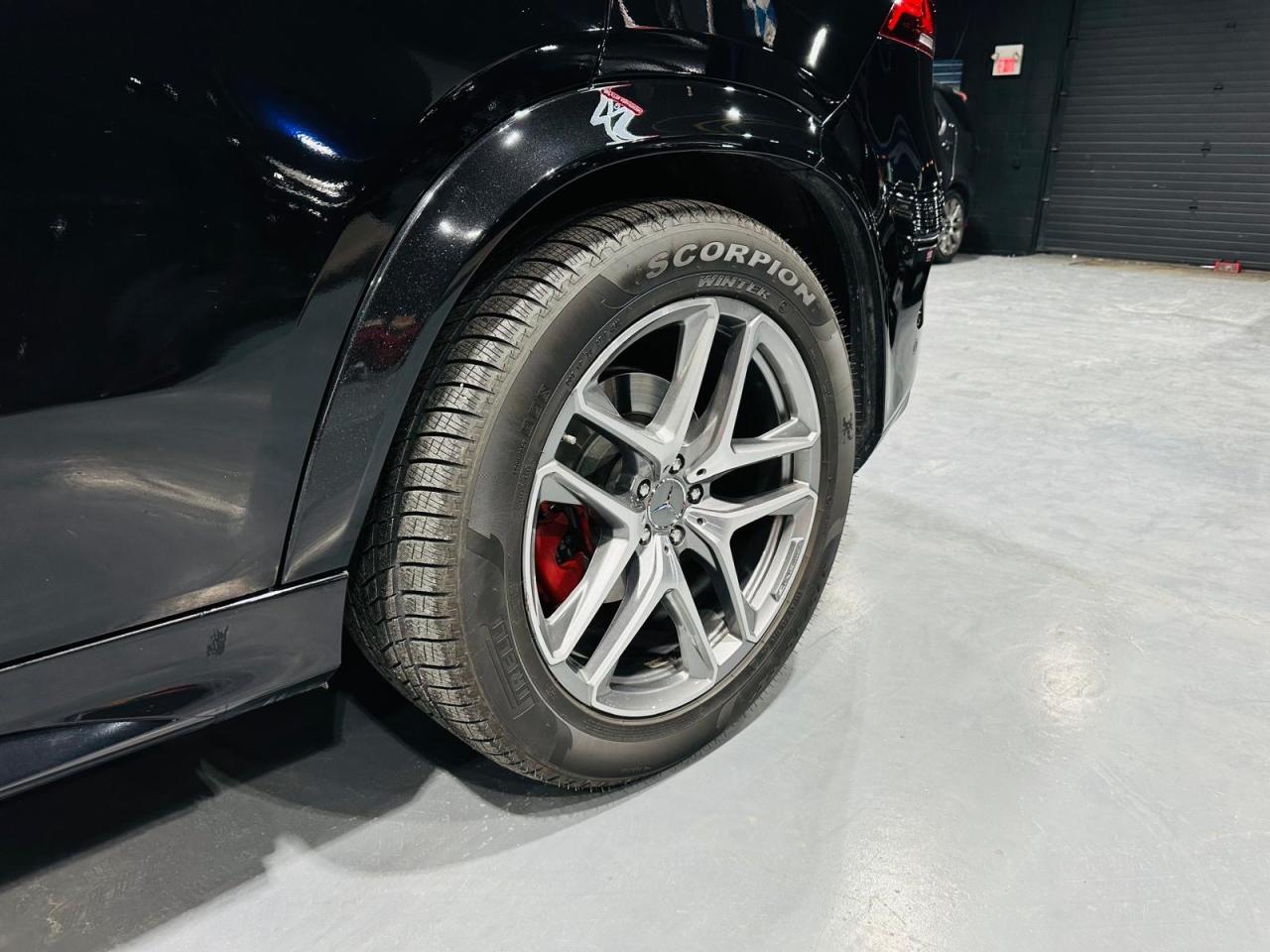 2022 Mercedes-Benz GLE AMG GLE 53 4MATIC+ SUV Photo