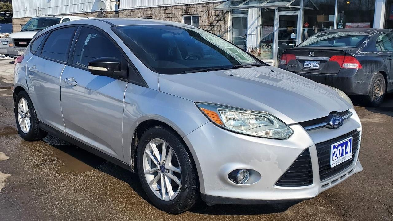 2014 Ford Focus 5DR HB SE Photo