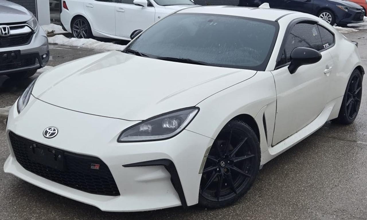 2022 Toyota GR86 PREMIUM / NO ACCIDENTS / MANUAL / HTD SEATS / AC - Photo #1