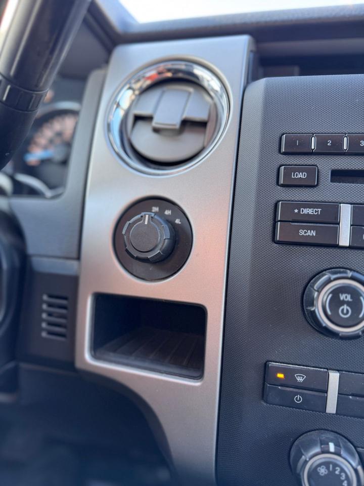 2012 Ford F-150 XLT | 4X4 | 3.5L V6 | LOW KM Photo